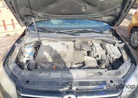 2013 Volkswagen Passat 2.5L Wolfsburg Edition из США, поврежденный, VIN 1VWAP7A33DC135007